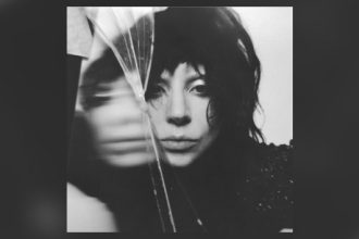 Песня Леди Гаги «Abracadabra» стала главным хитом и лучшей песней 2025 года по версии издания Rolling Stone.