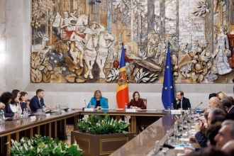 Президент Молдовы Майя Санду заявила о важности диалога с диаспорой и создании условий для возвращения молдаван на родину.