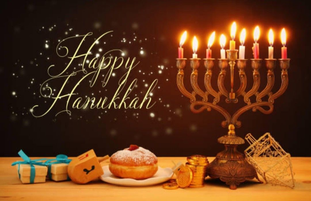 Ханука 2025 в Молдове начинается 14 декабря. Как зажигать свечи, что приготовить, где праздновать, как поздравлять и что нельзя делать.