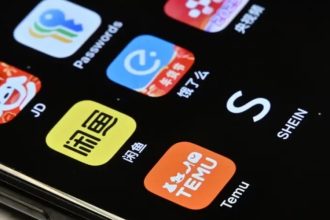 Будут ли в Молдове налоги на посылки из Temu до 150 евро в 2025 году? Депутат PAS Раду Мариан пояснил, что такие меры не планируются.