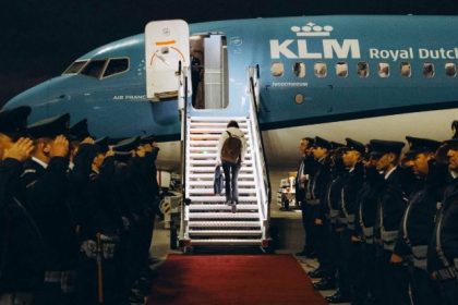 Администрация президента Молдовы Майи Санду потратила 800 тысяч леев на зарубежные поездки за 6 месяцев 2025 года.