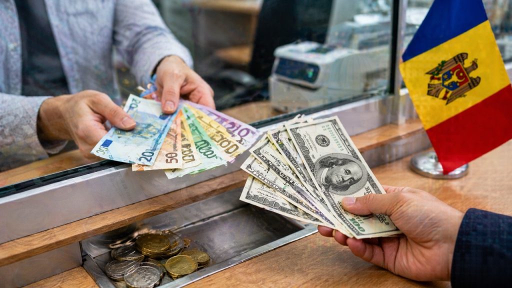 Какой курс валют в Молдове сегодня, 21 апреля 2026 года, по банкам и обменникам