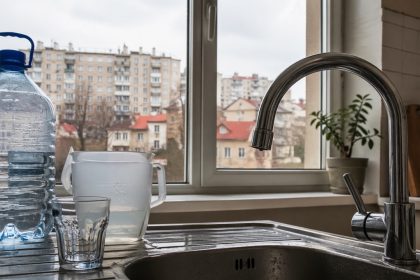 23 апреля 2026 года в Дурлештах отключат воду с 09:00 до 16:00. Публикуем точные адреса, причину работ Apă-Canal Chişinău и советы жителям.