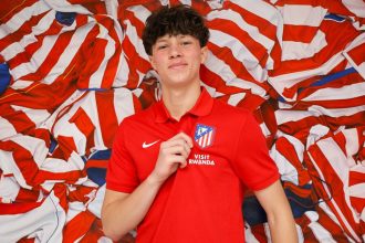 Молдавский вратарь Октавиан Гяур подписал контракт с Атлетико Мадрид. Что известно о голкипере, сборной Молдовы U17 и перспективах.