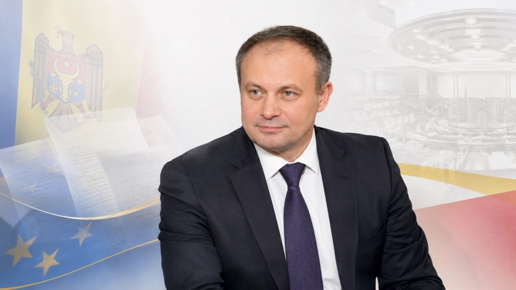 Кто такой Андриан Канду: биография экс-председателя парламента Молдовы, образование, карьера и доходы в 2026 году