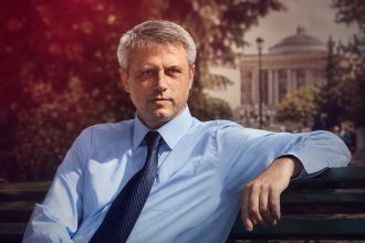 Биография Дмитрий Чубашенко 2026: карьера, образование, семья, доходы, политическая роль.