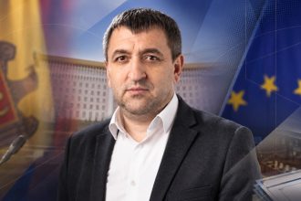 Биография Лилиан Карп 2026: карьера, образование, семья, доходы, политическая роль.
