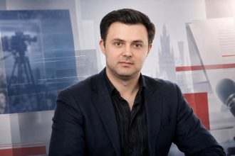 Биография Натан Гарштя в 2026: карьера, известные работы, личная жизнь, проекты.