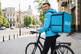 Как стать курьером Wolt в Молдове в 2026: доступность регистрации в Кишинёве, документы, сроки, стоимость, контакты и действия при отказе.